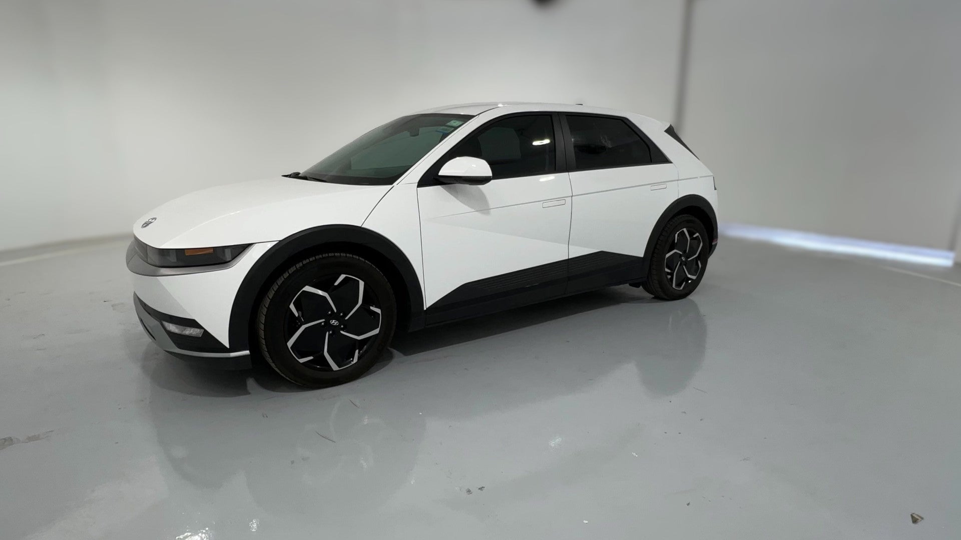 2024 Hyundai IONIQ 5 vehicle photo