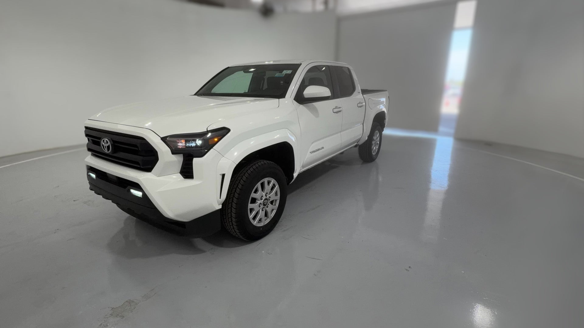 2025 Toyota Tacoma Double Cab vehicle photo
