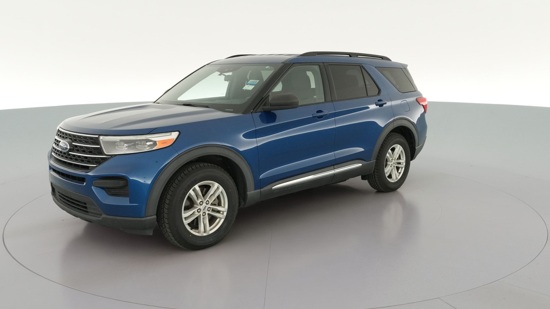 2020 Ford Explorer vehicle photo