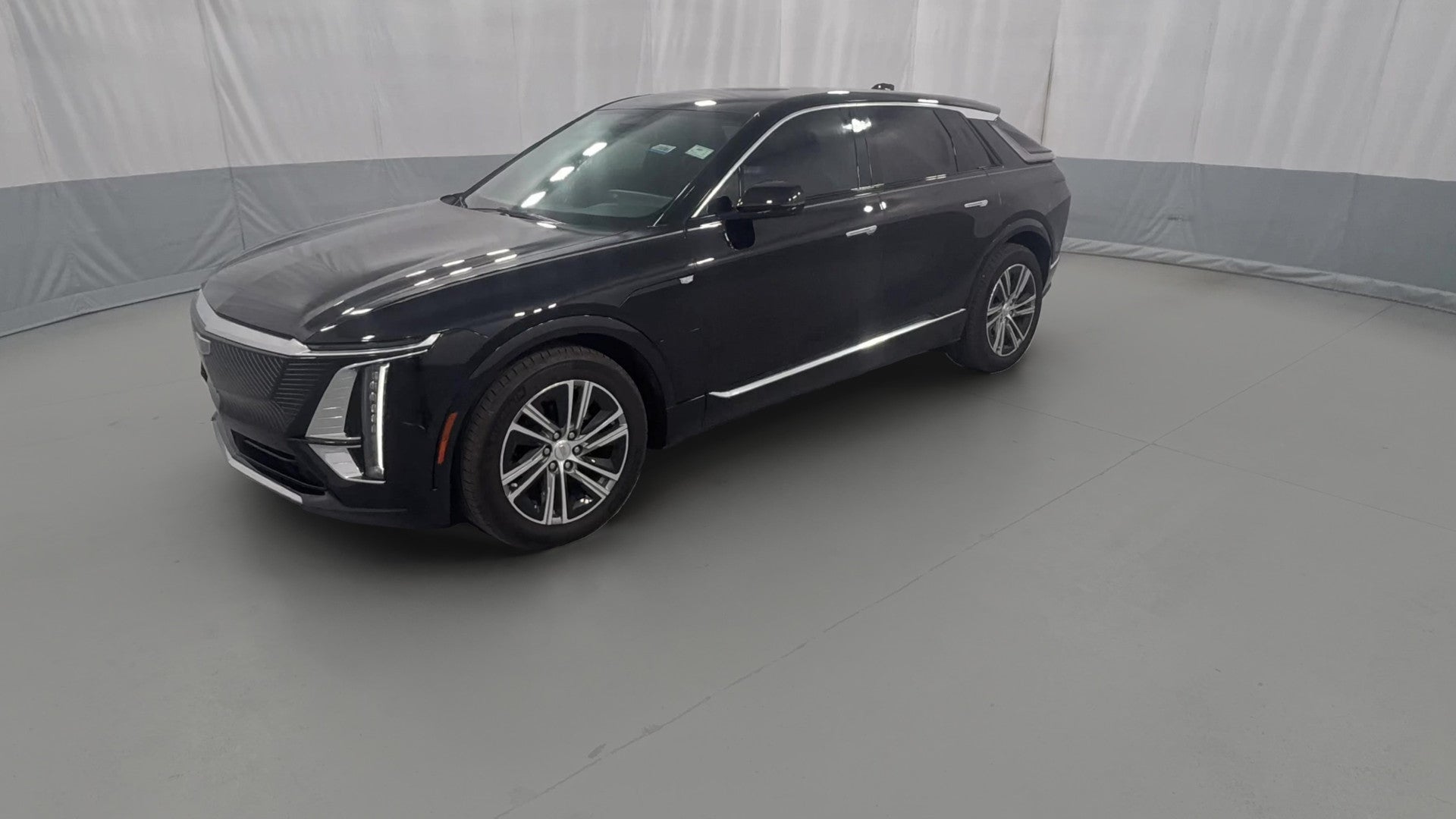 2024 Cadillac LYRIQ vehicle photo