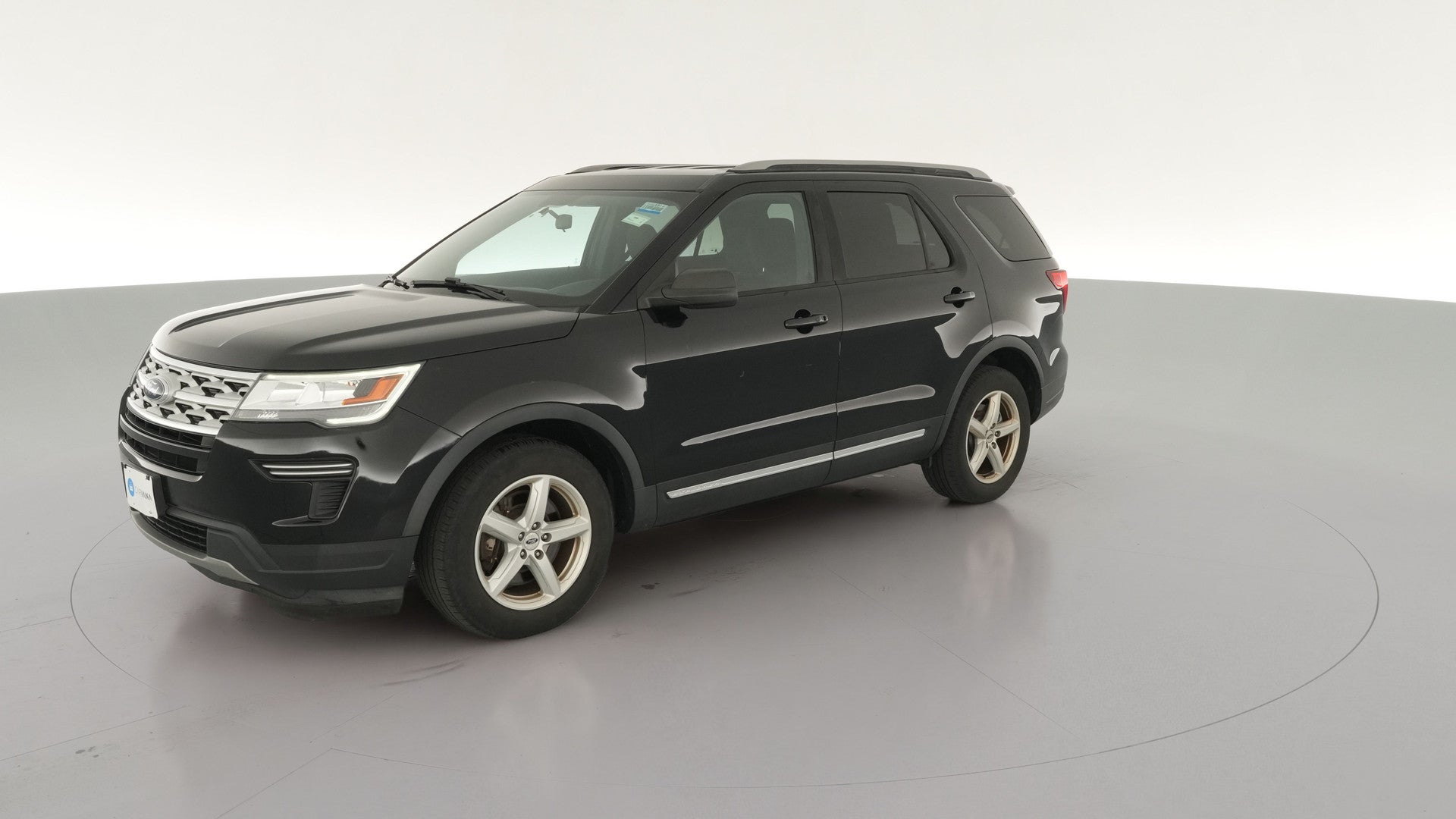2018 Ford Explorer vehicle photo