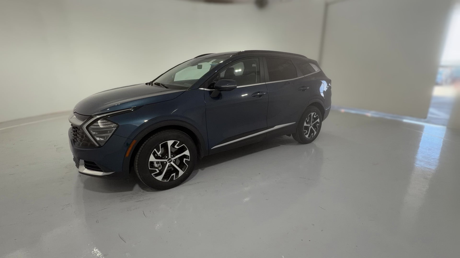 2025 Kia Sportage Hybrid vehicle photo