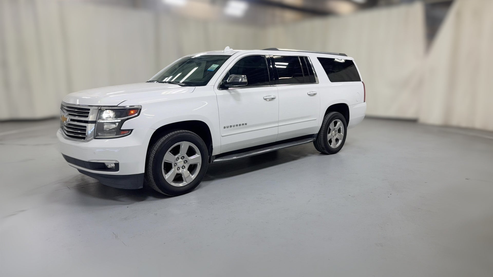2020 Chevrolet Suburban vehicle photo