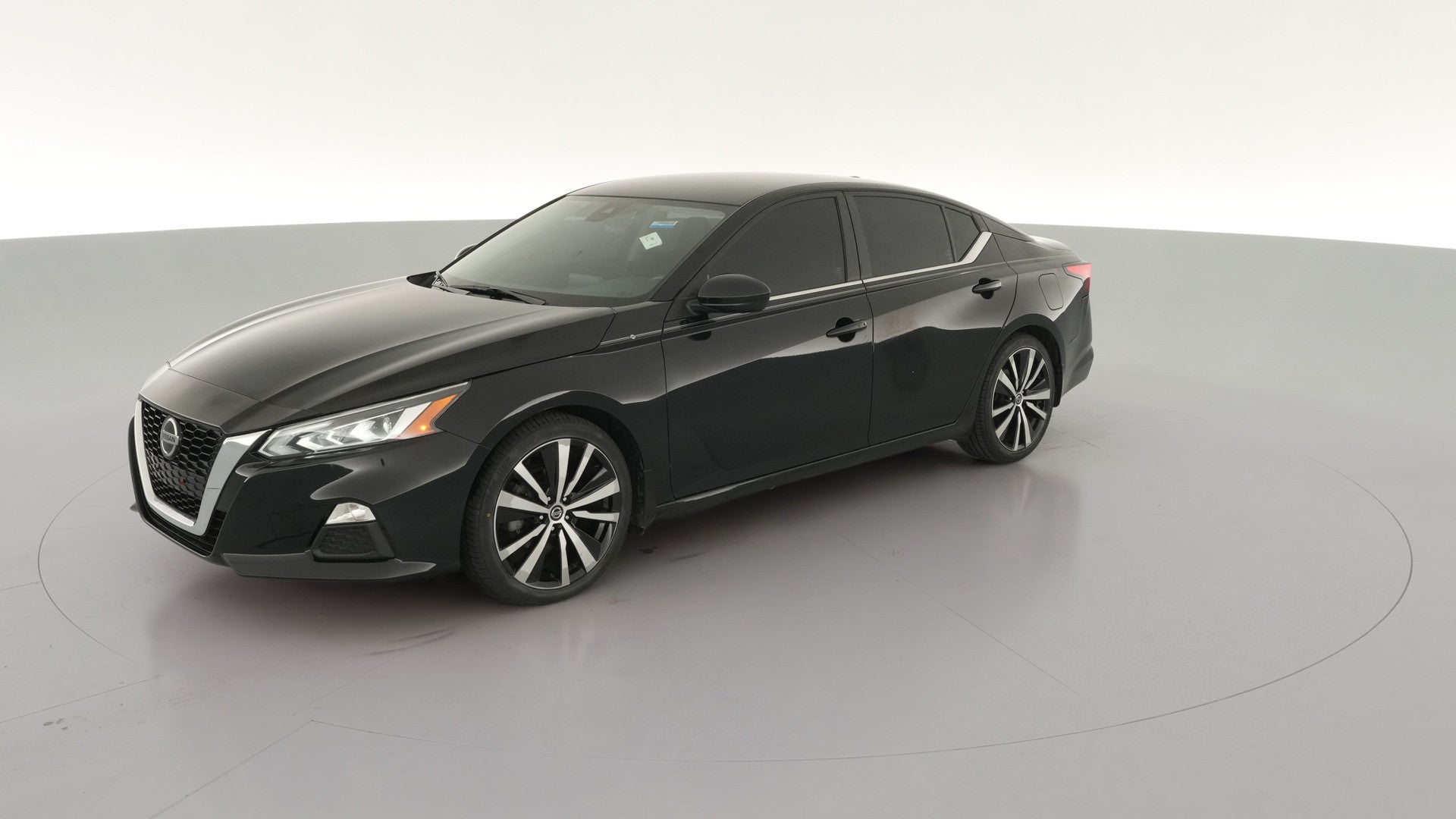2021 Nissan Altima vehicle photo