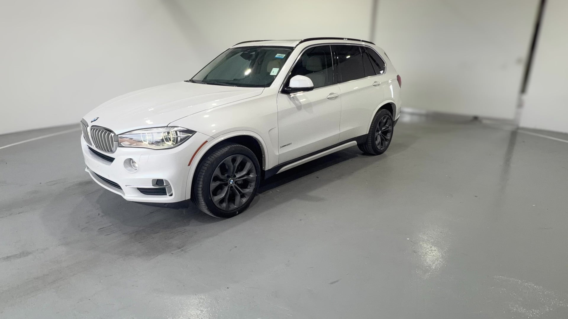 2015 BMW X5 vehicle photo