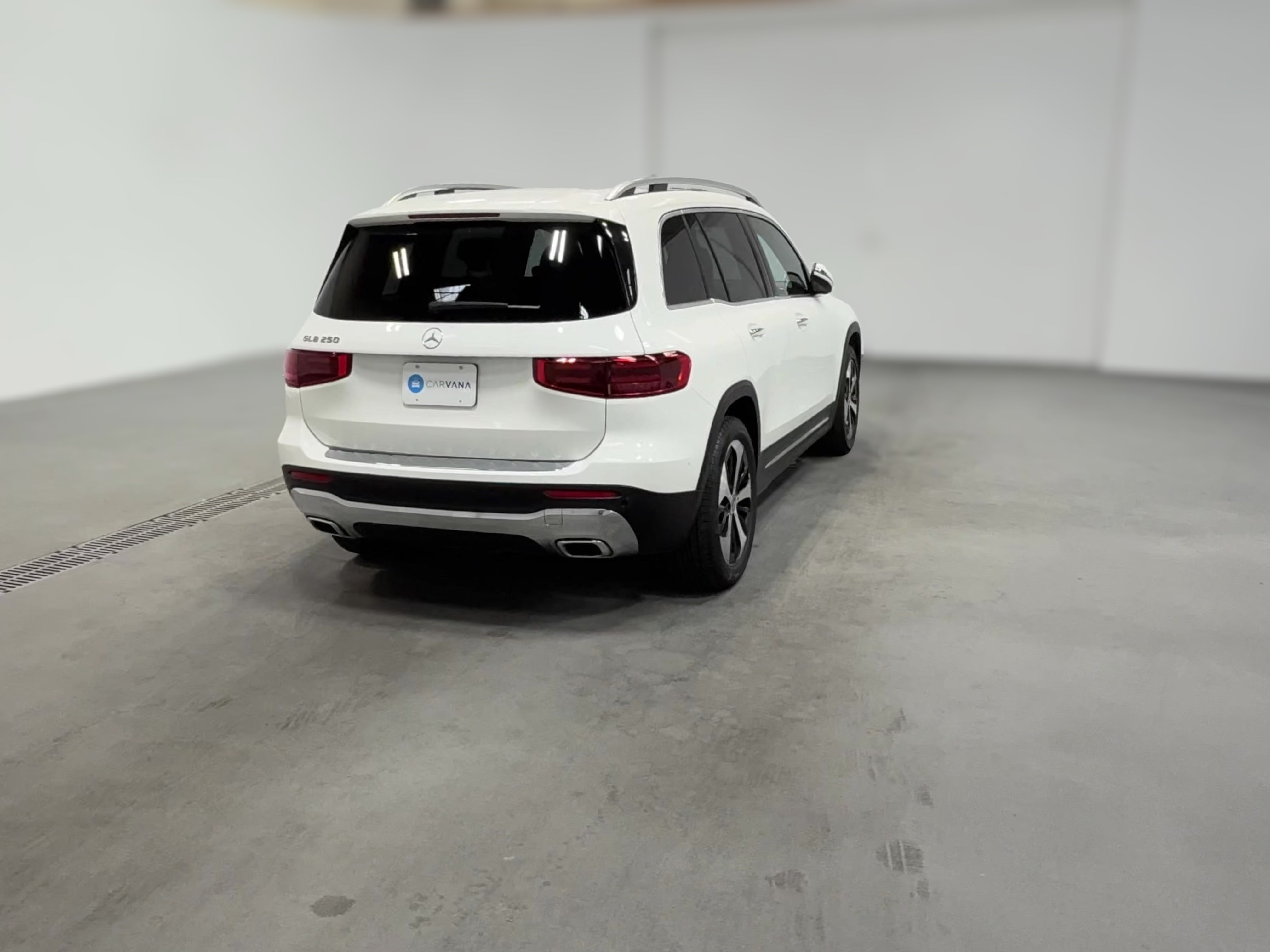 2025 Mercedes-Benz GLB Base - Photo 39