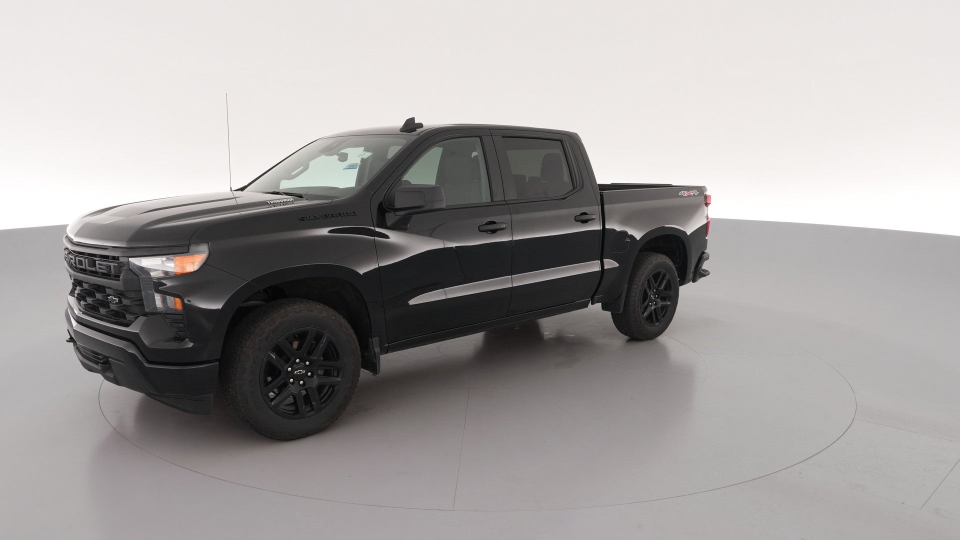 2024 Chevrolet Silverado 1500 Crew Cab vehicle photo