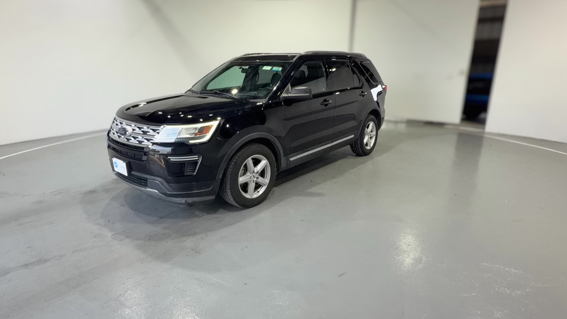 2018 Ford Explorer vehicle photo