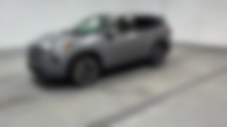 2025 Nissan Rogue vehicle photo