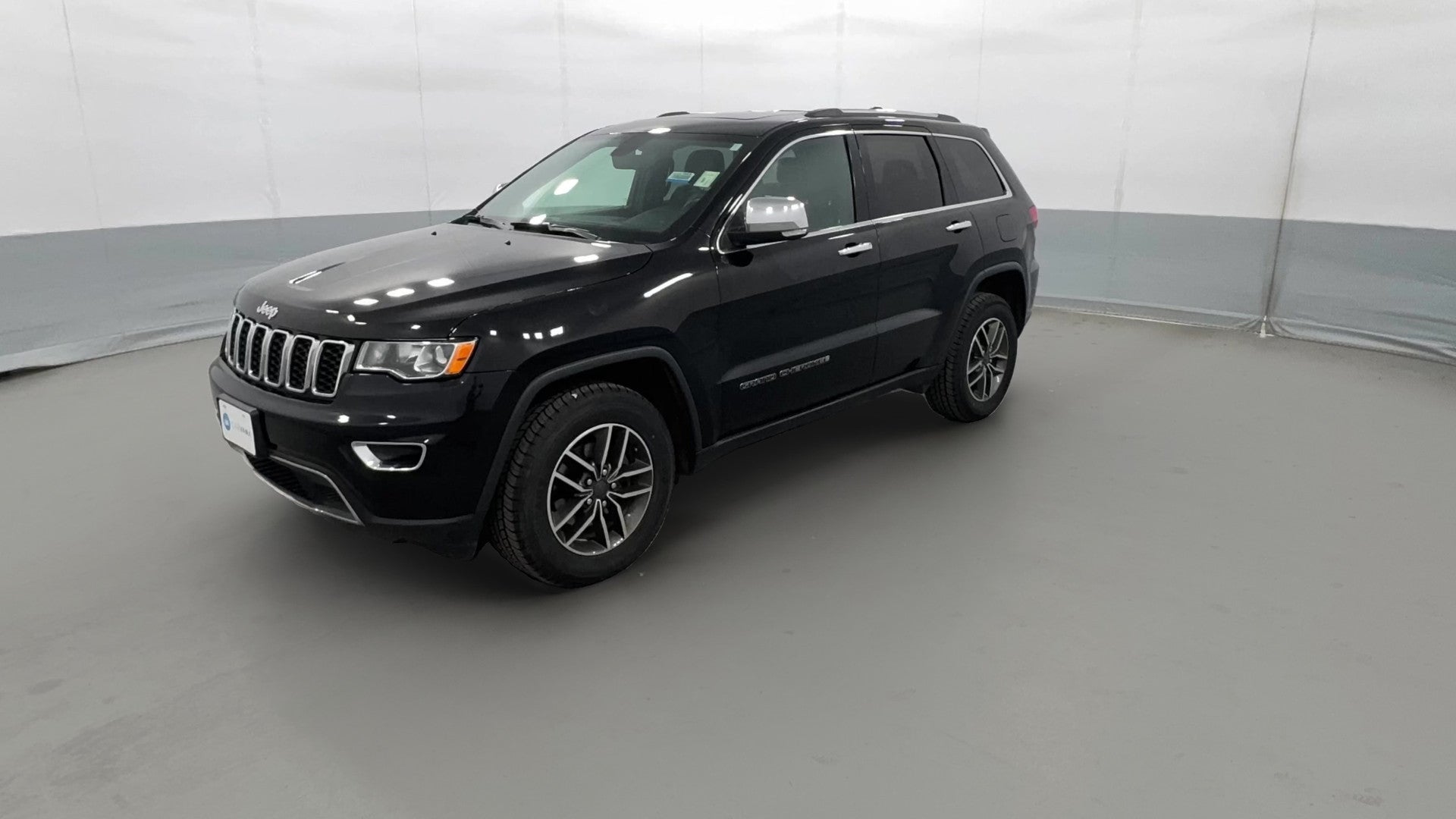 2019 Jeep Grand Cherokee vehicle photo