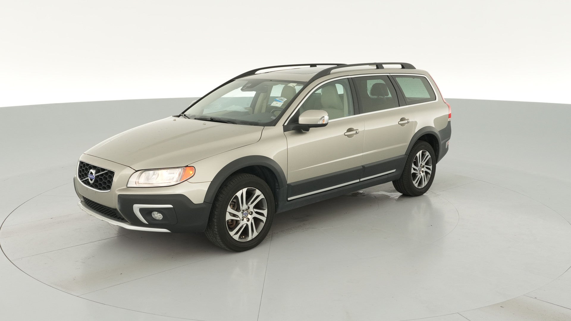 2015 Volvo XC70 vehicle photo