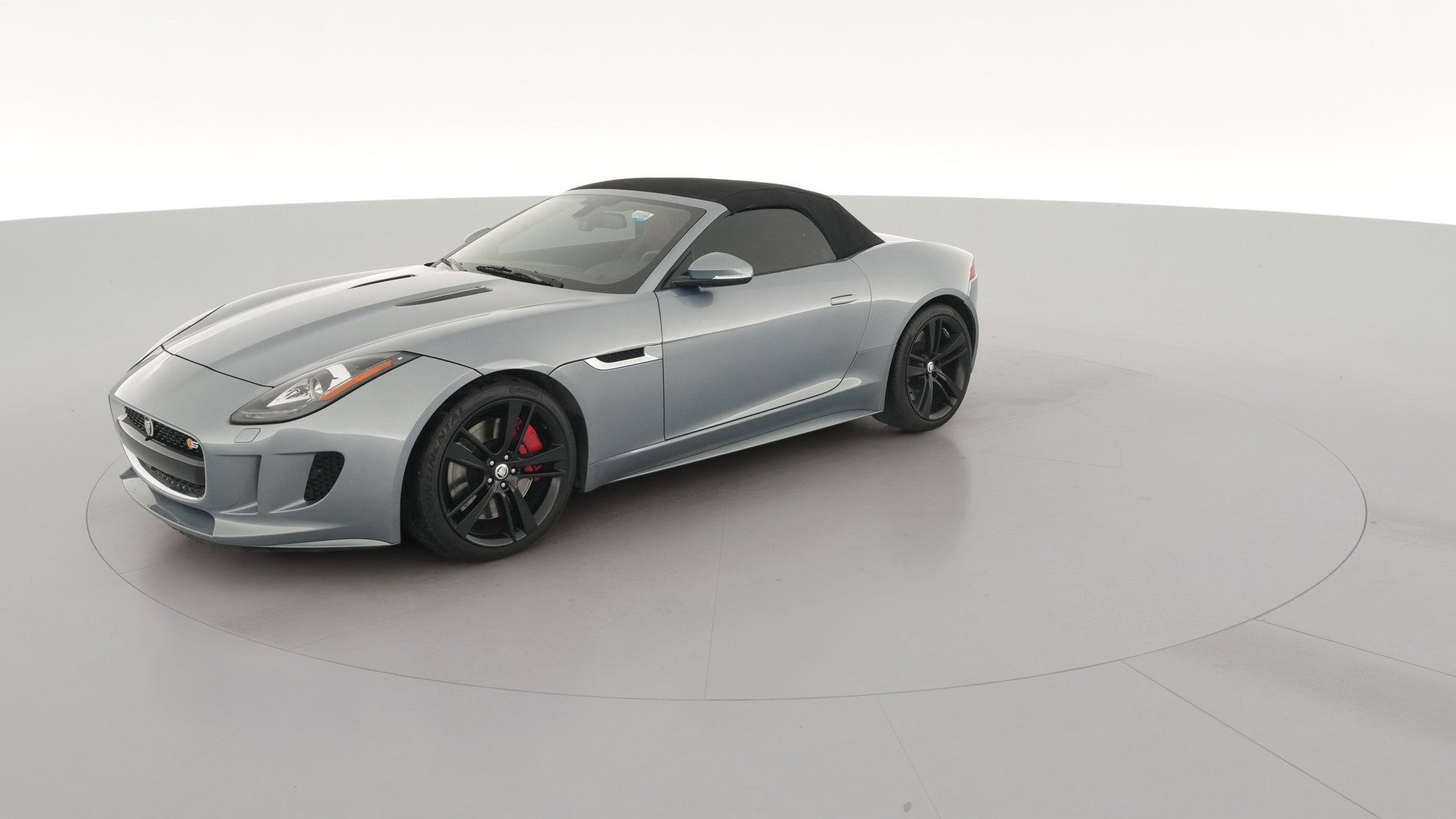2014 Jaguar F-TYPE vehicle photo