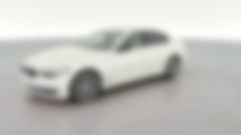 2018 BMW 5 Series vehicle photo