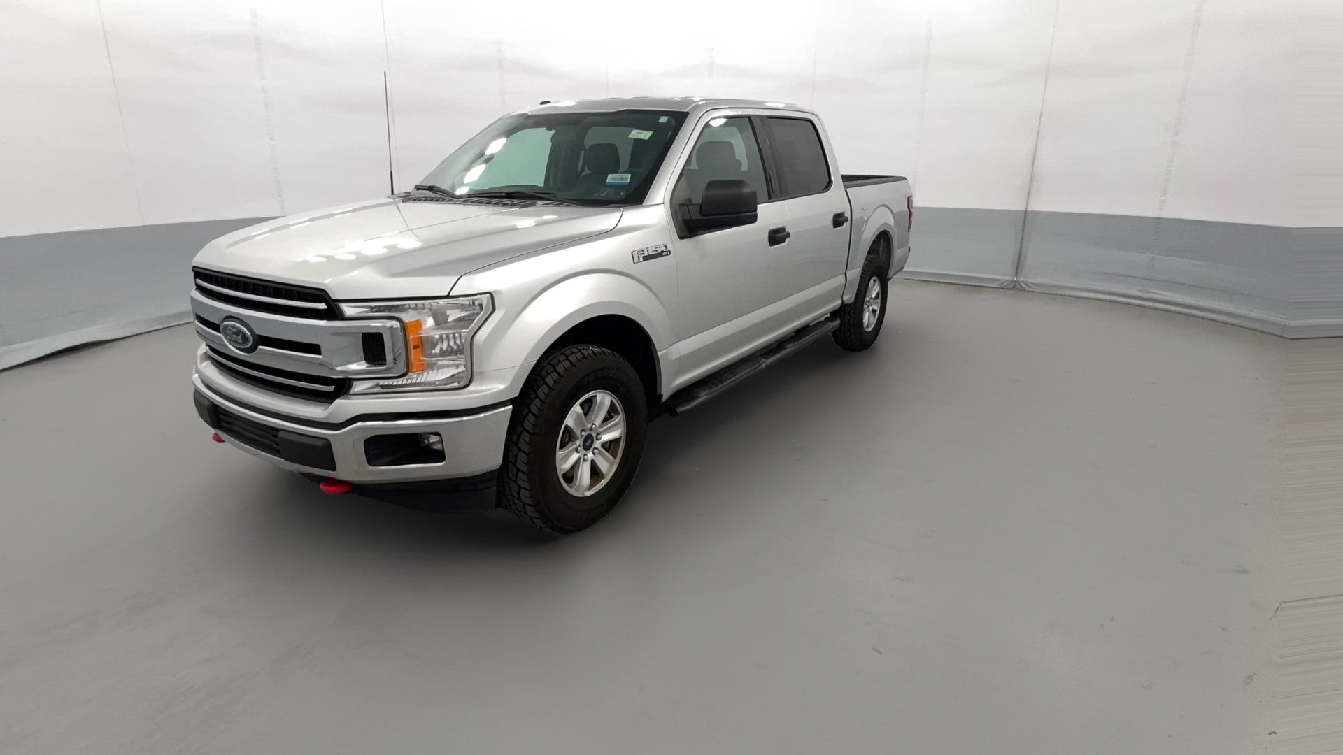 2018 Ford F150 SuperCrew Cab vehicle photo