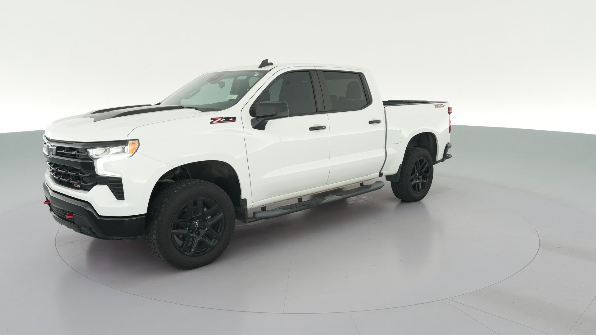 2022 Chevrolet Silverado 1500 Crew Cab vehicle photo