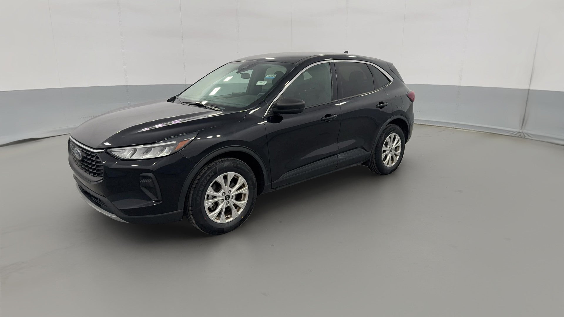 2024 Ford Escape vehicle photo