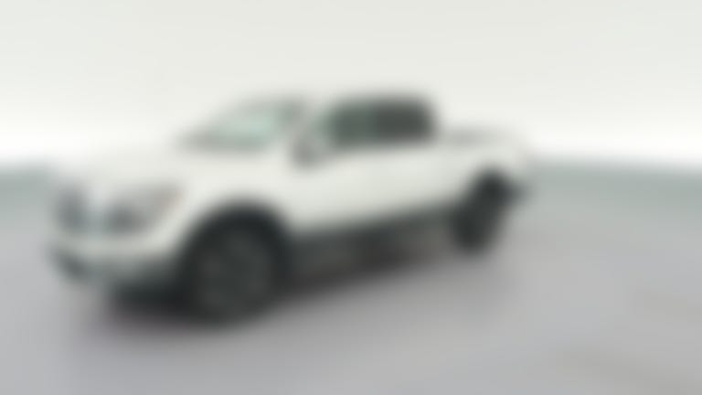 2020 Nissan Titan Crew Cab vehicle photo
