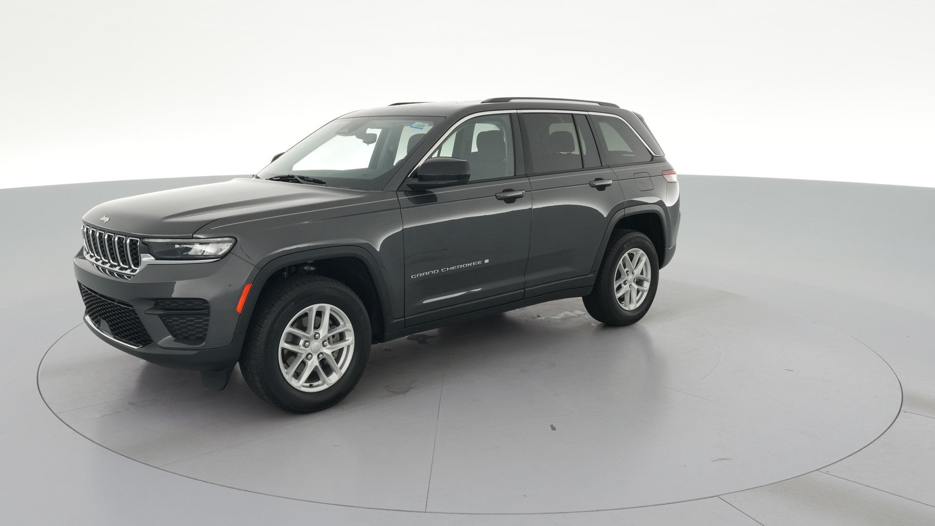 2023 Jeep Grand Cherokee vehicle photo