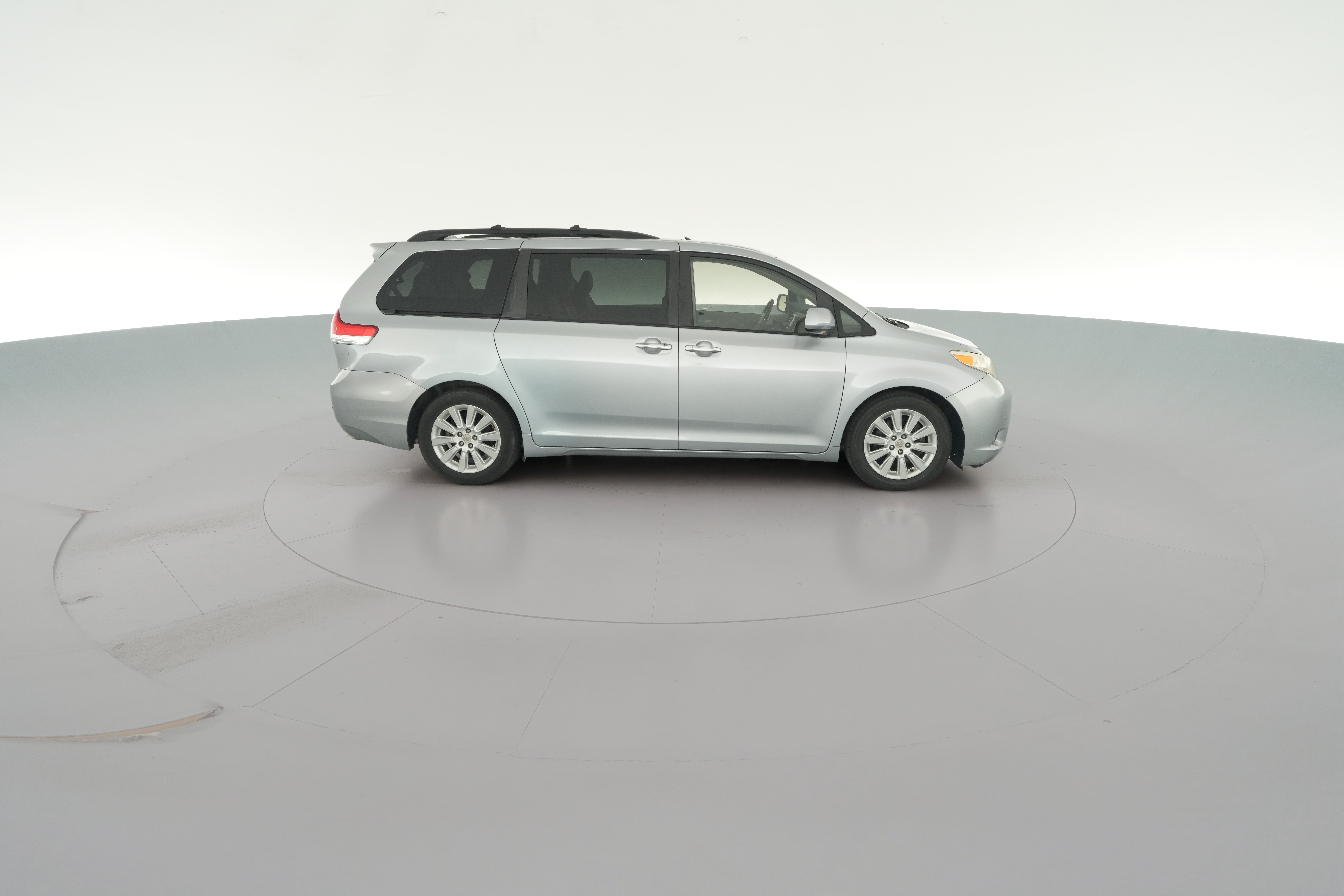 2011 Toyota Sienna Limited - Photo 37