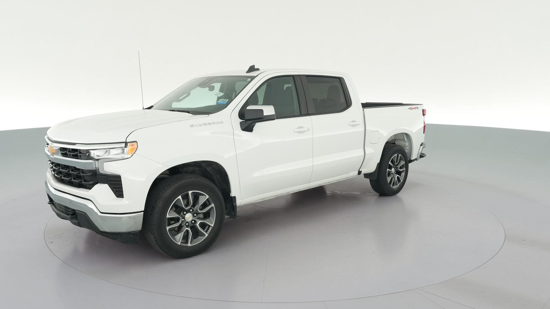 2023 Chevrolet Silverado 1500 Crew Cab vehicle photo