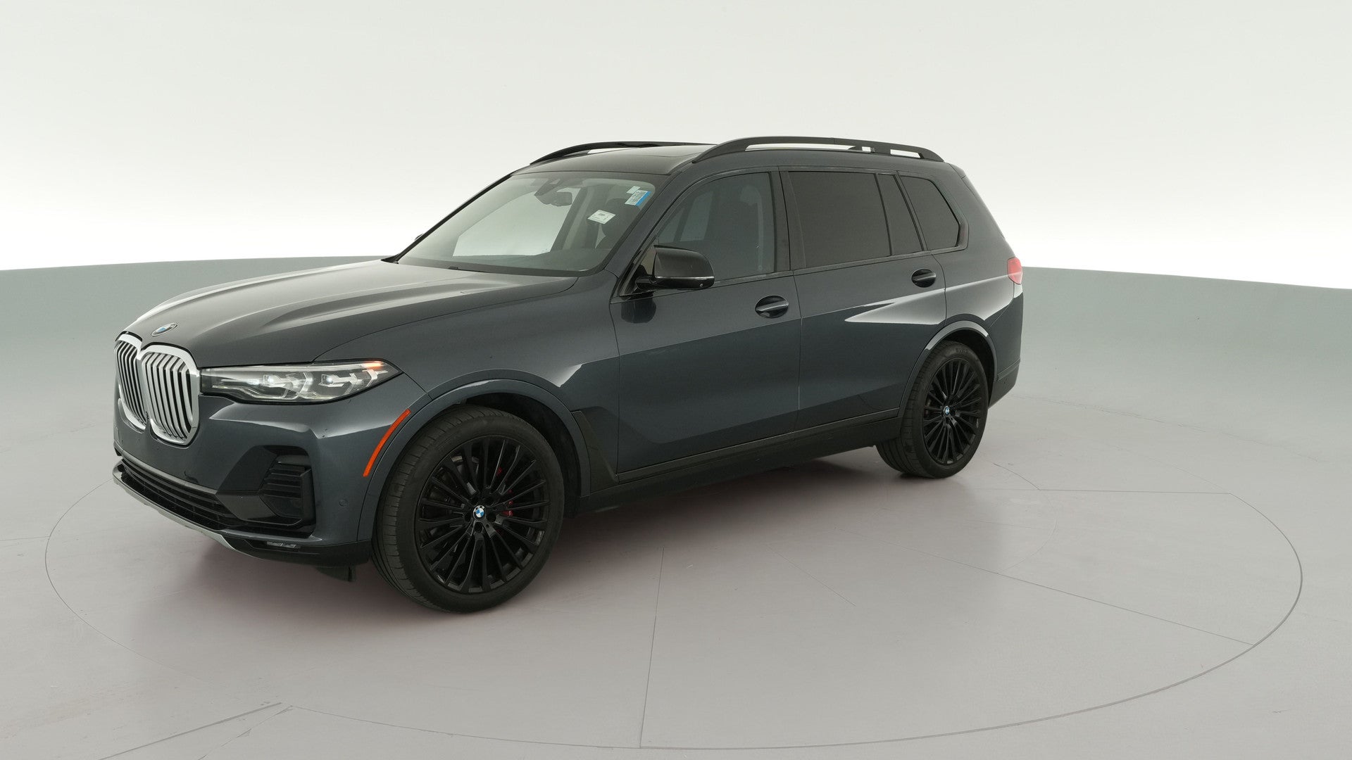 2021 BMW X7 vehicle photo