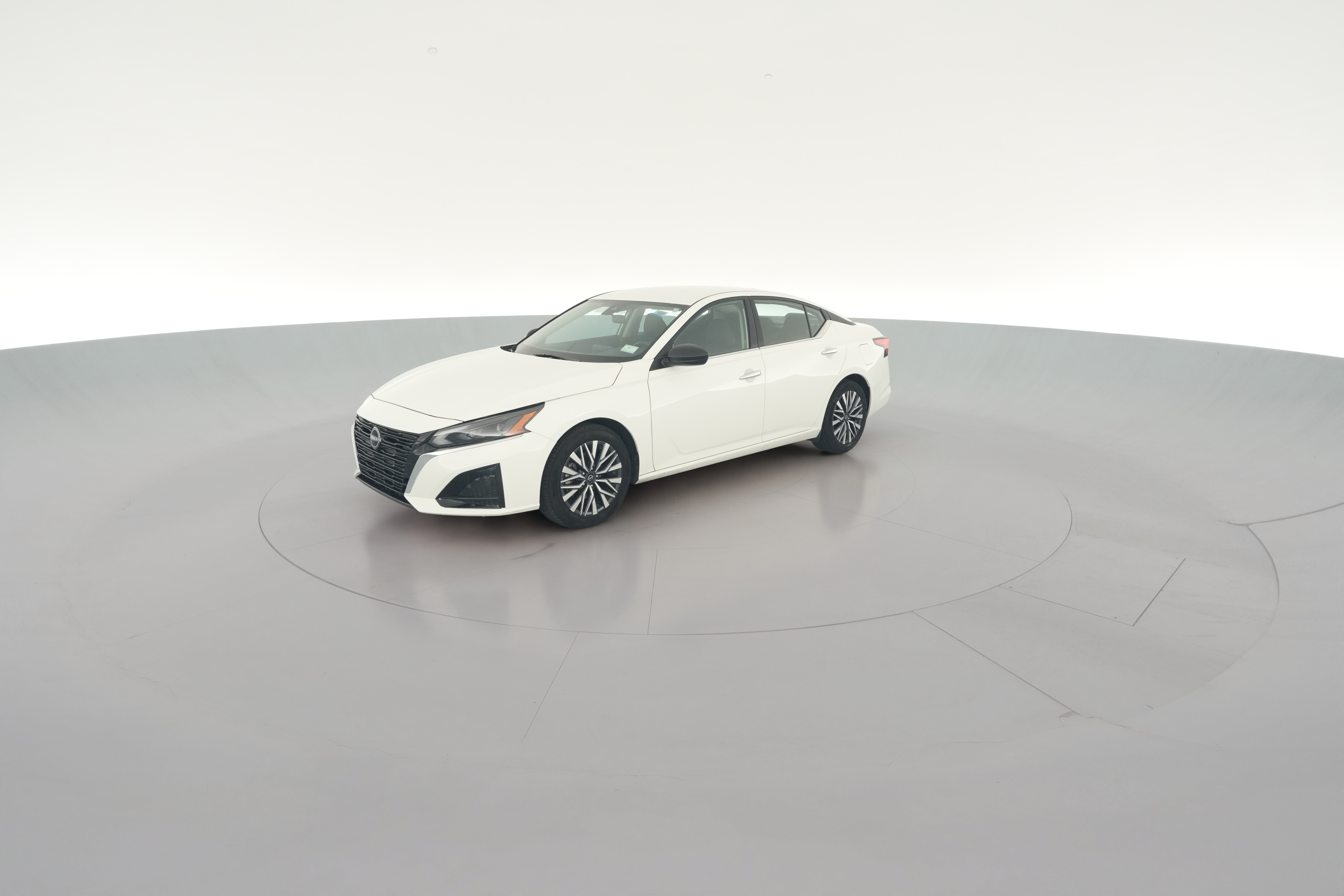 2025 Nissan Altima SV - Photo 20