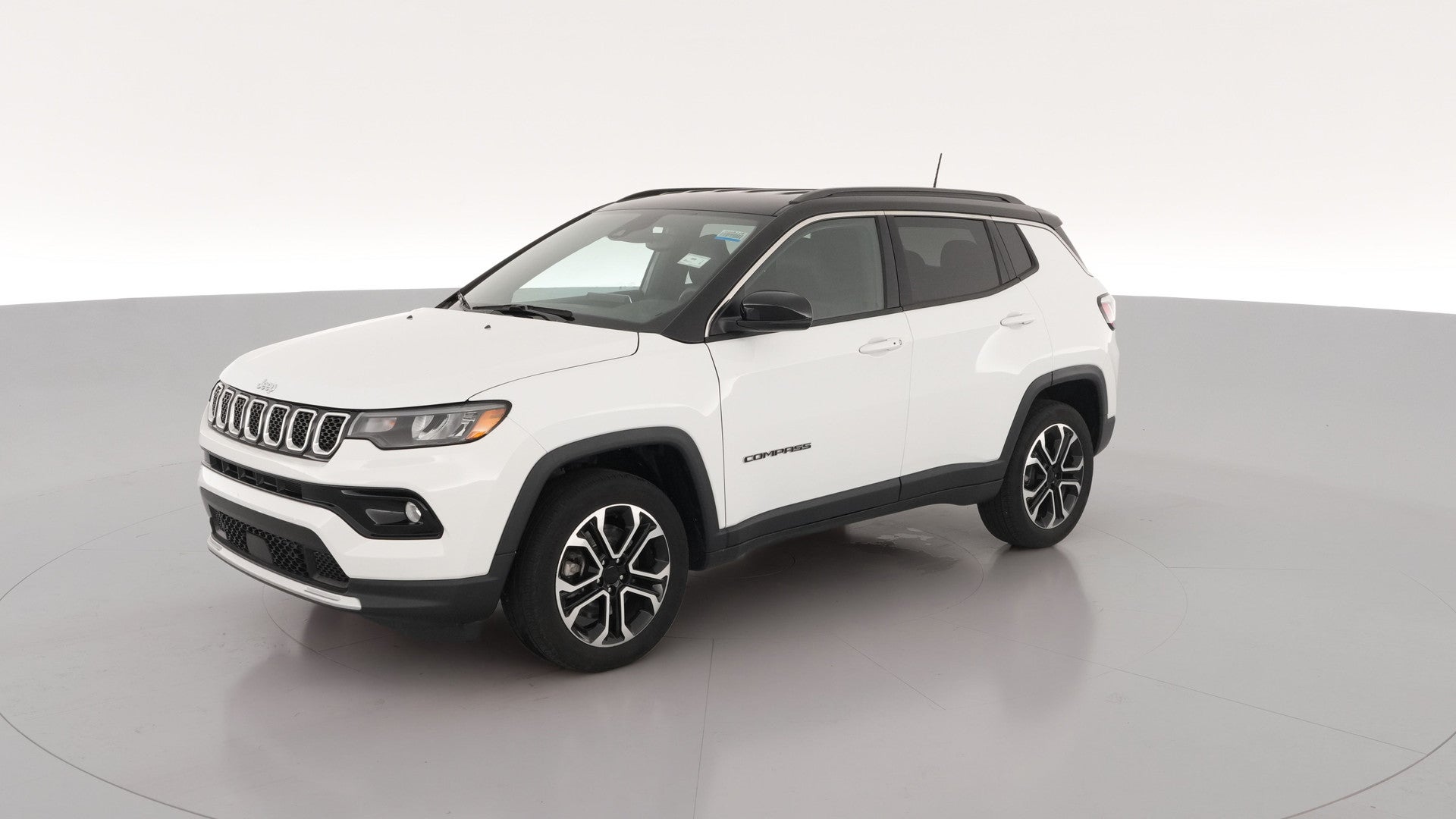 2023 Jeep Compass vehicle photo