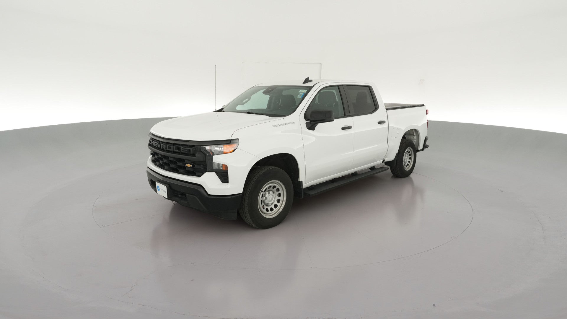 2024 Chevrolet Silverado 1500 Crew Cab vehicle photo