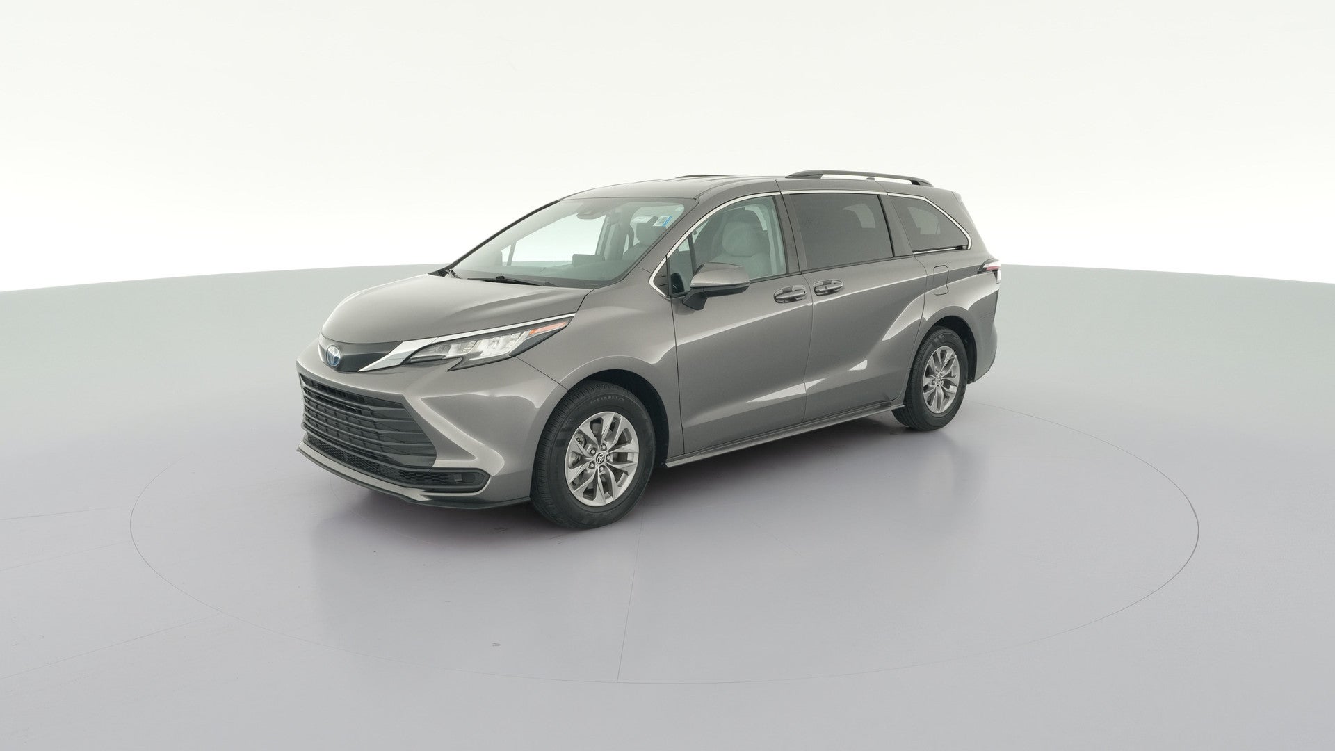 2022 Toyota Sienna vehicle photo
