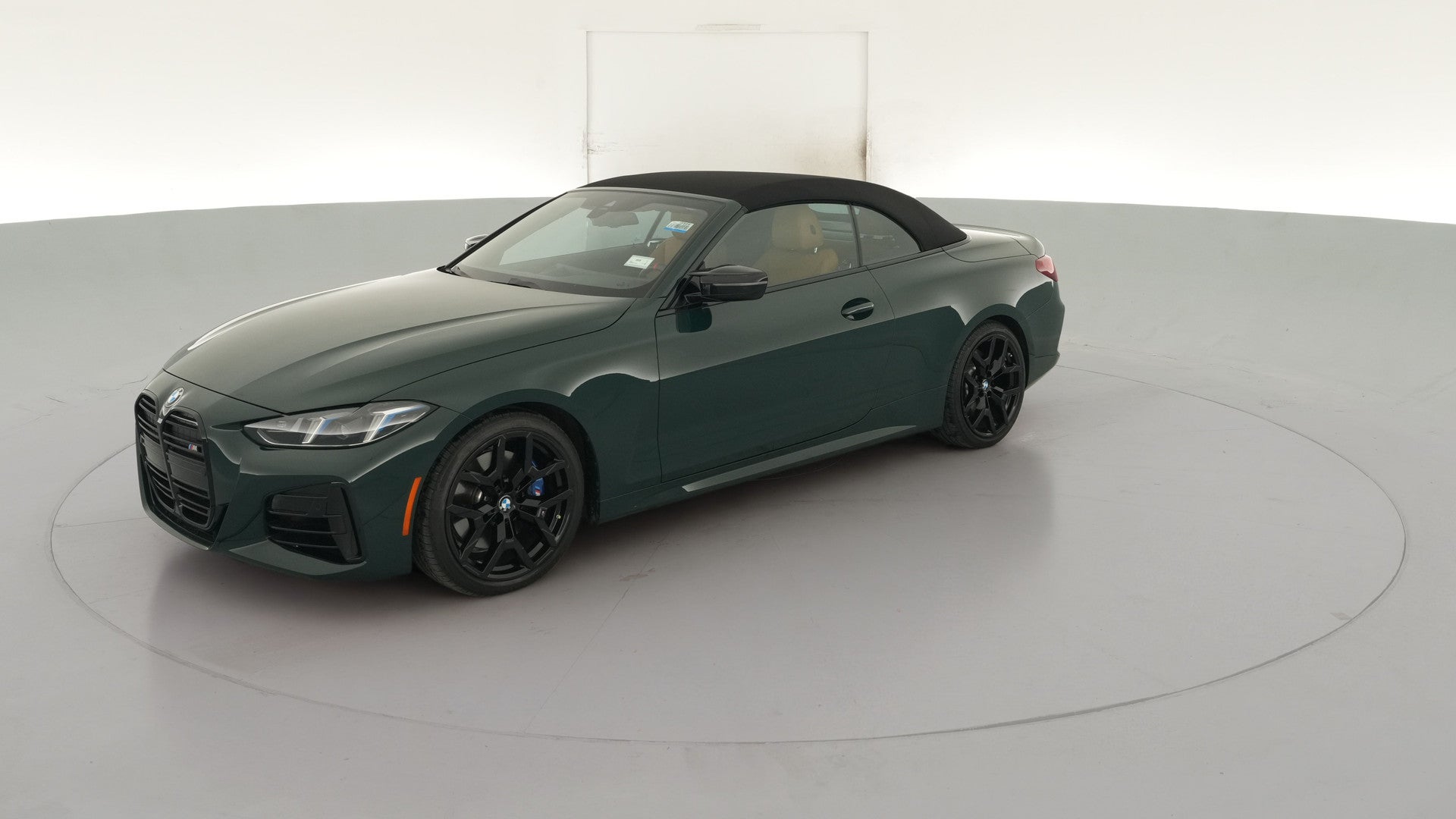 2025 BMW 4 Series vehicle photo