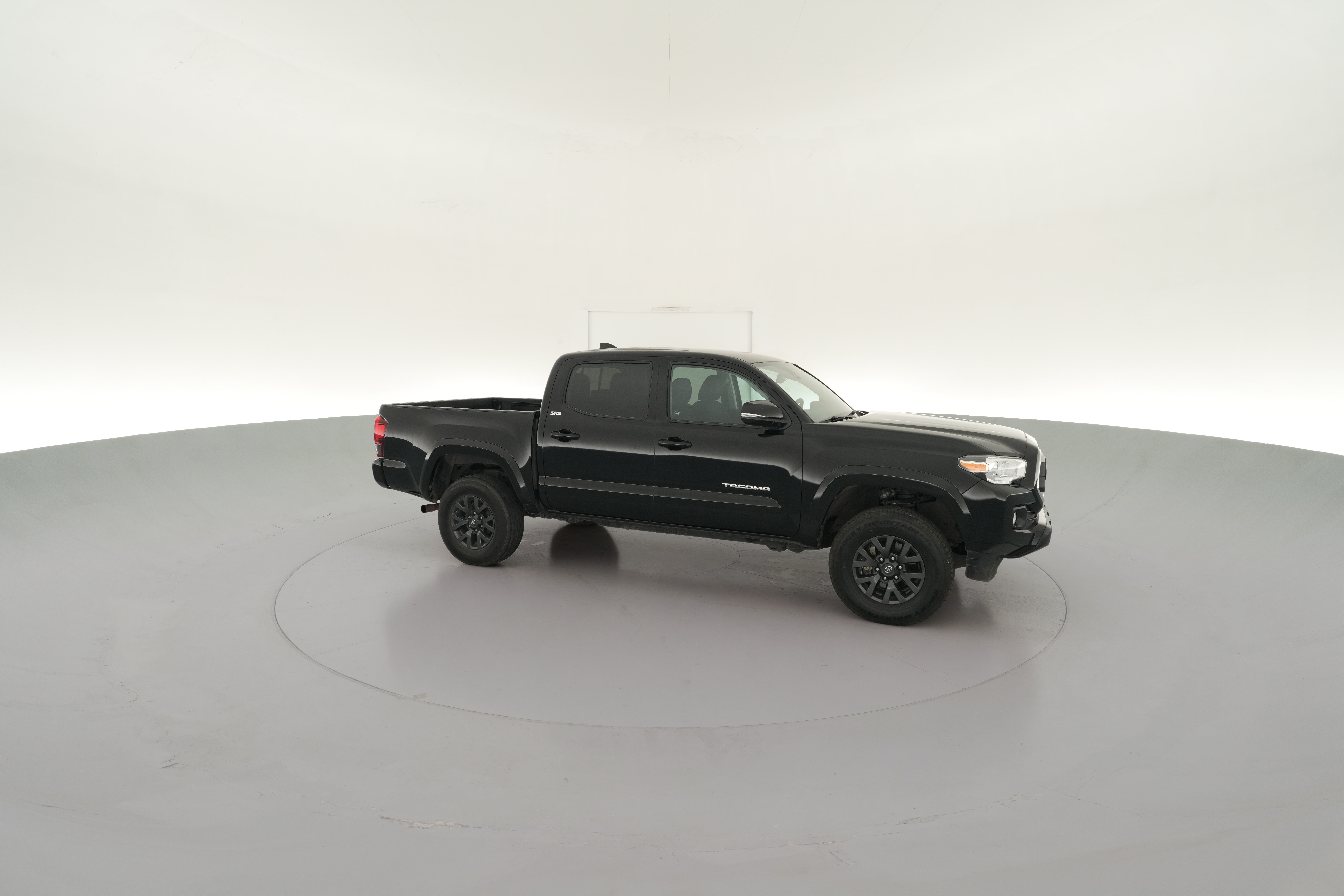 2023 Toyota Tacoma SR5 - Photo 38