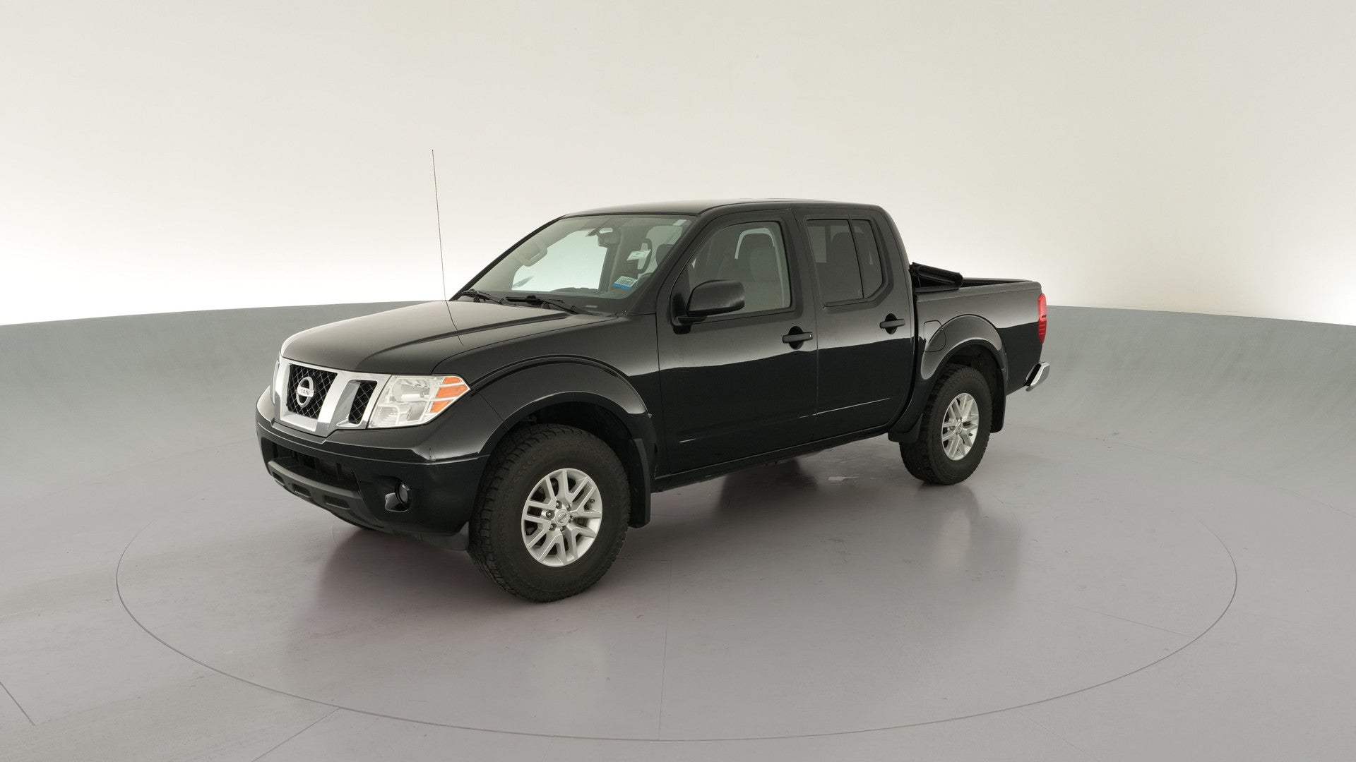 2019 Nissan Frontier Crew Cab vehicle photo