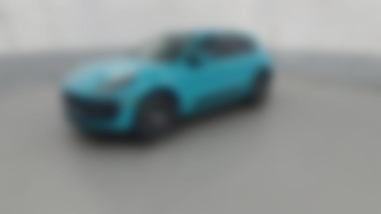 2022 Porsche Macan vehicle photo