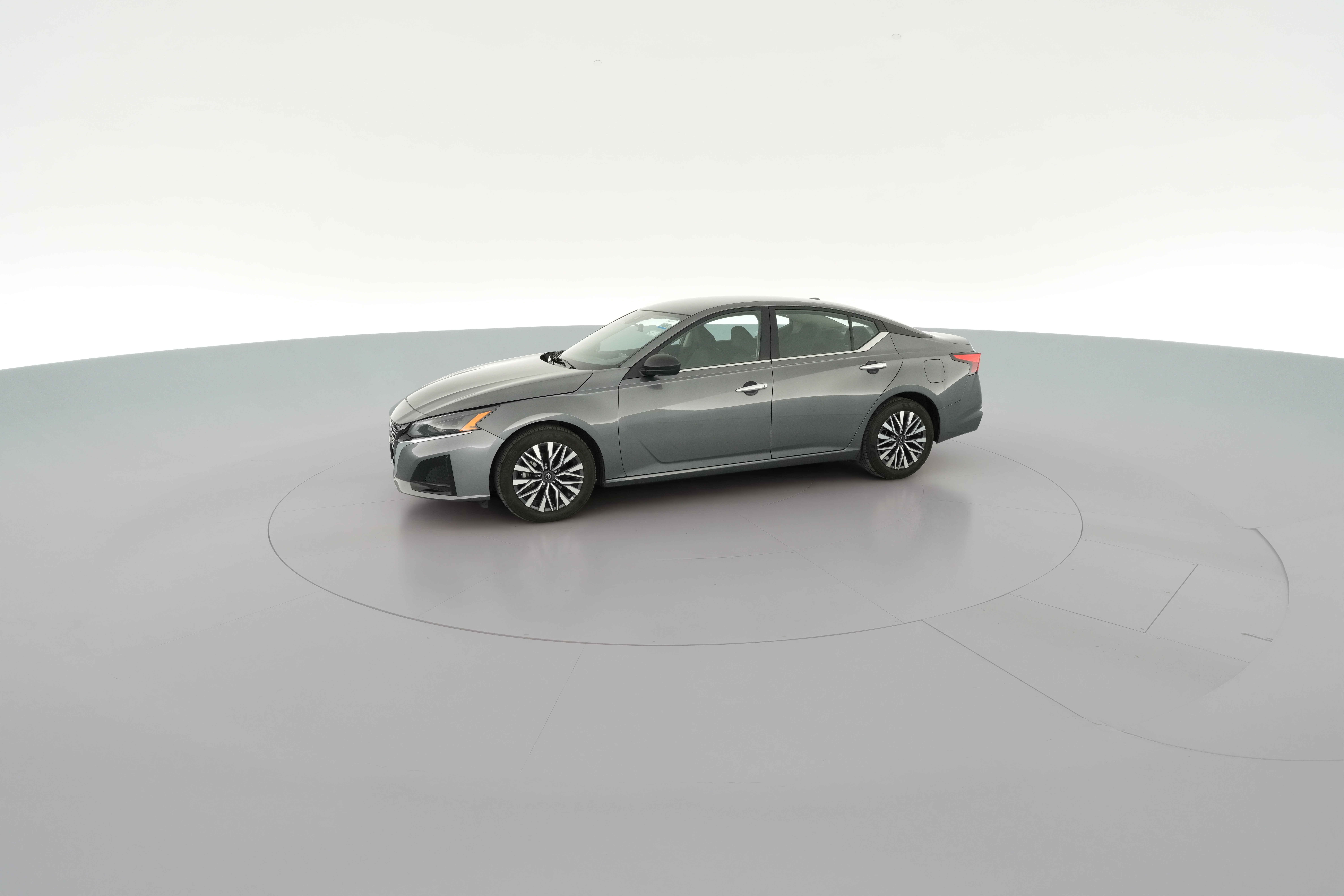 2025 Nissan Altima SV - Photo 28
