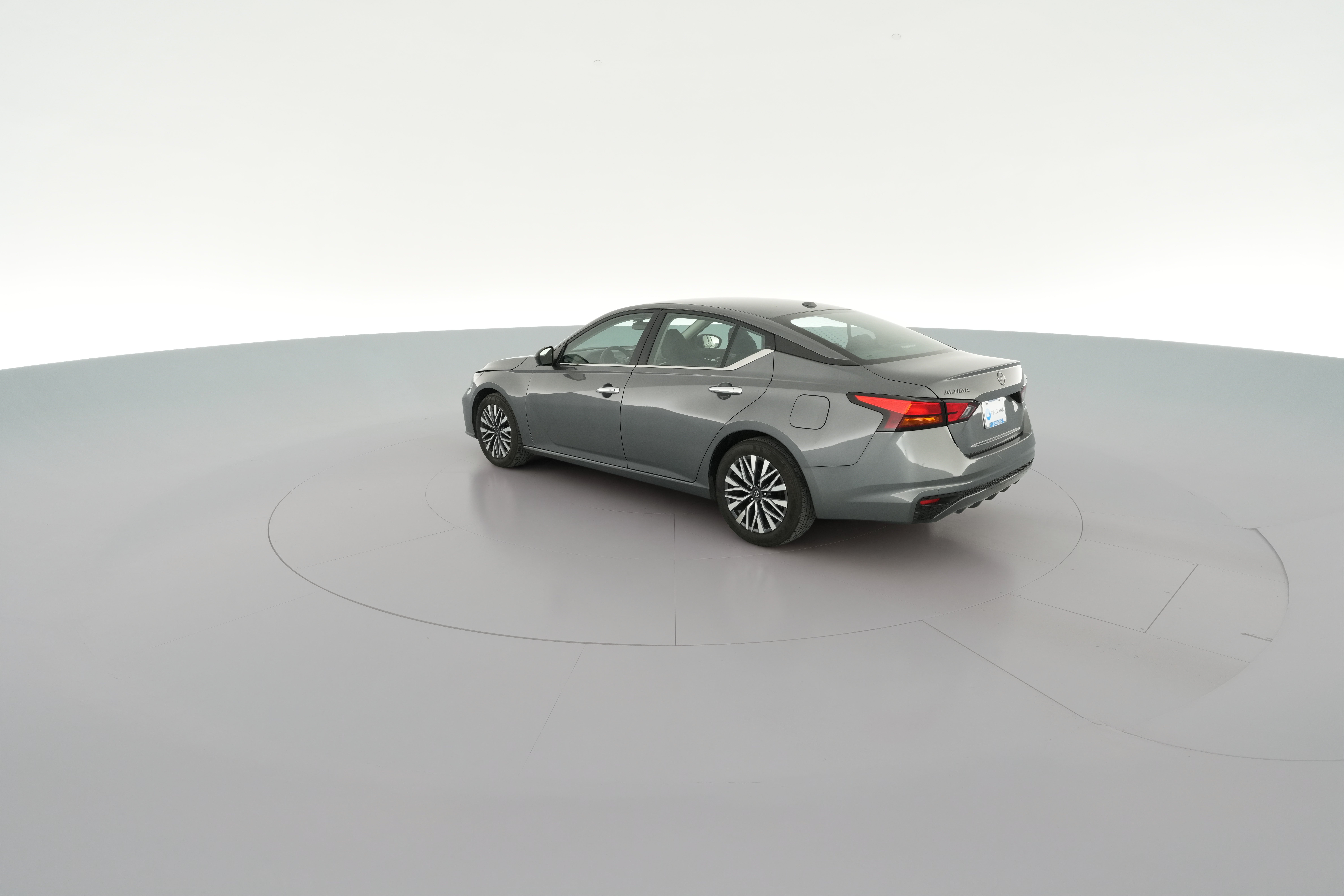 2025 Nissan Altima SV - Photo 31