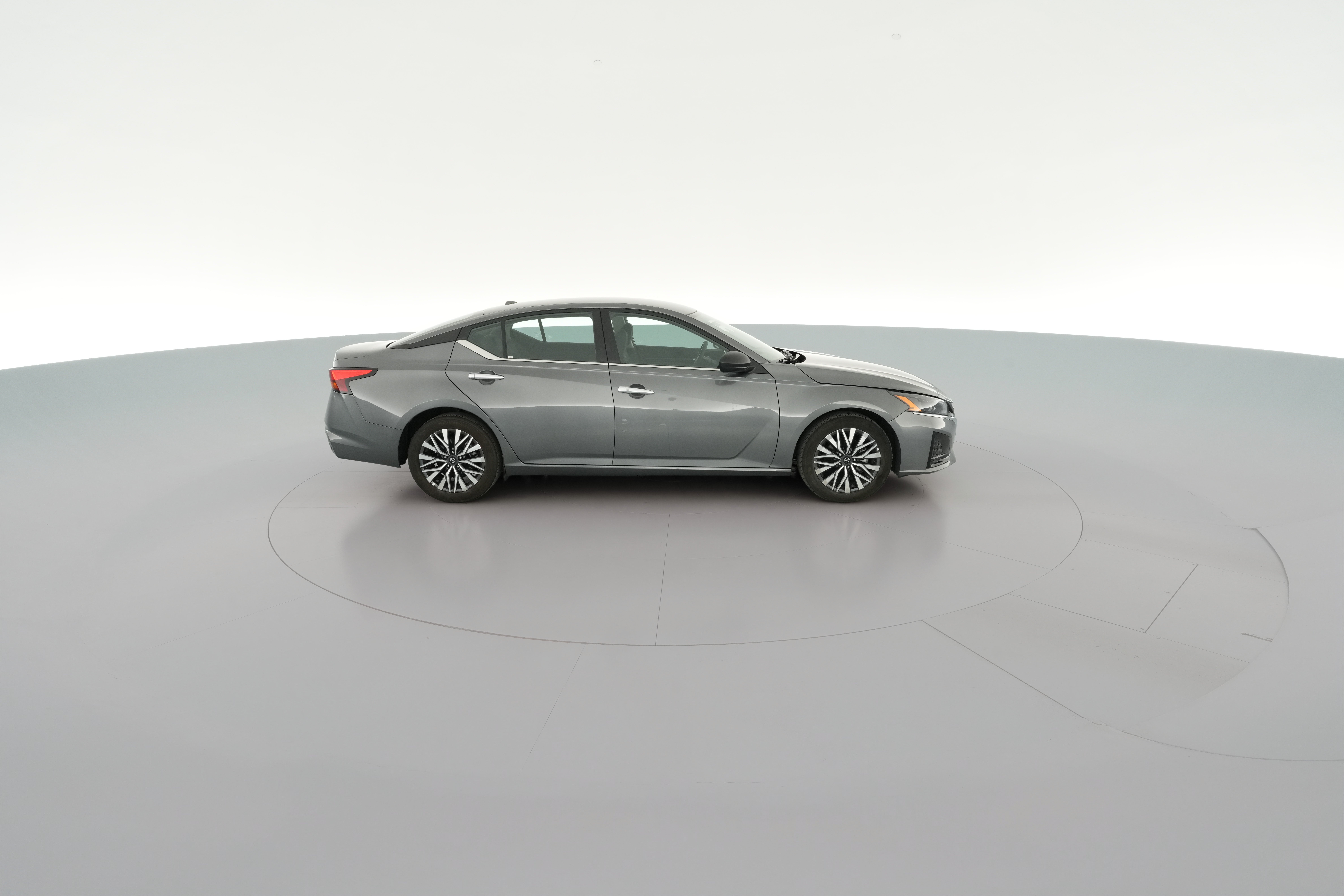 2025 Nissan Altima SV - Photo 37