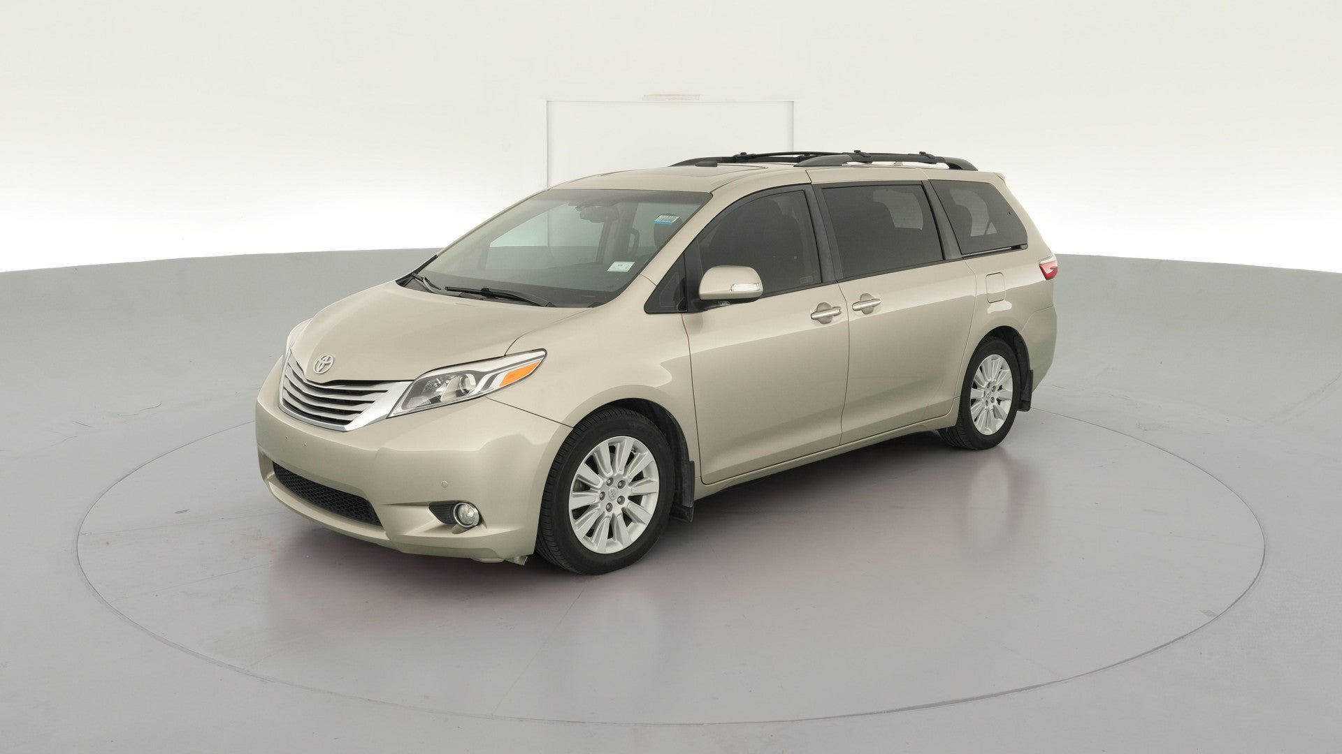 2016 Toyota Sienna vehicle photo