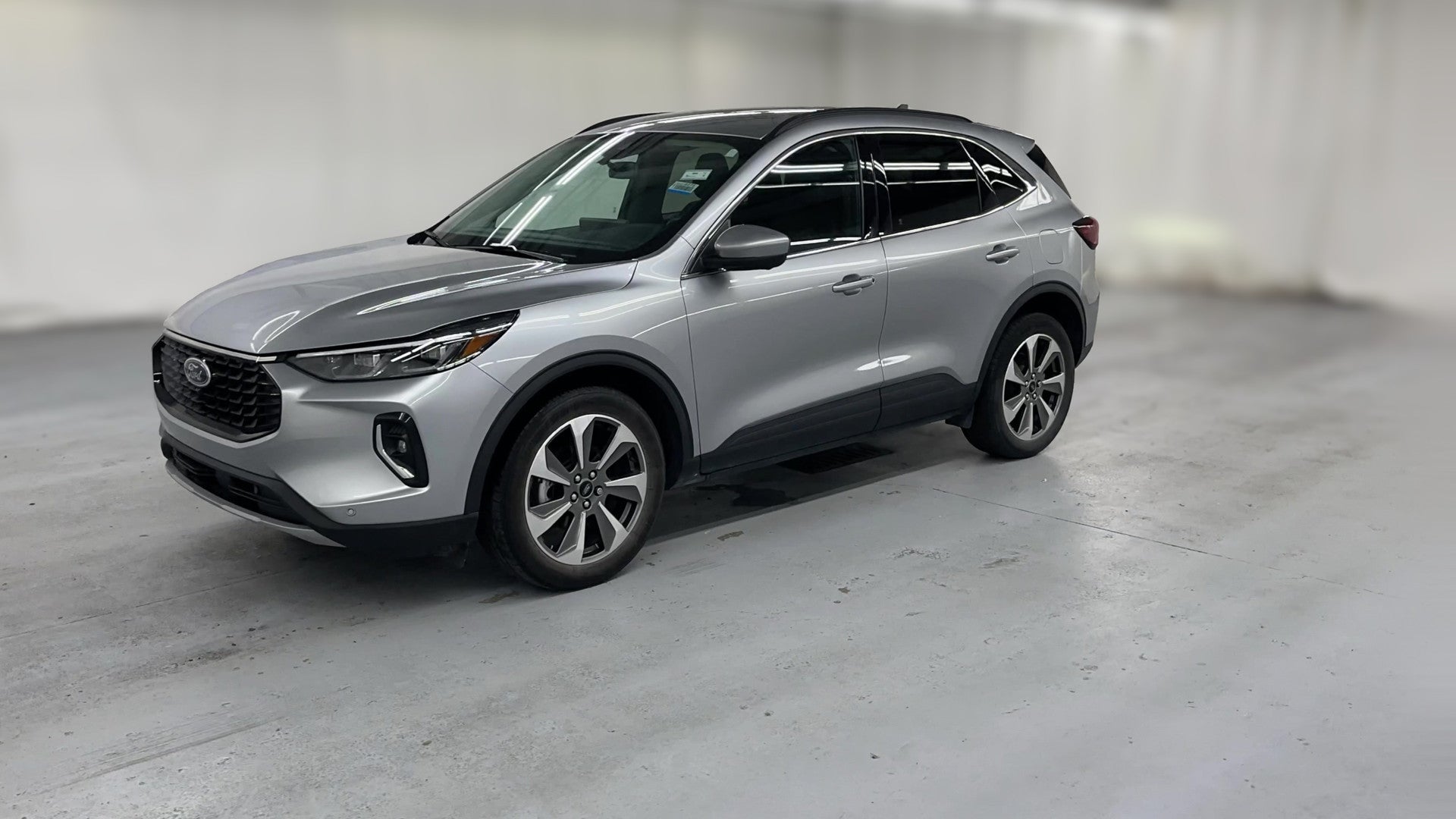 2023 Ford Escape vehicle photo