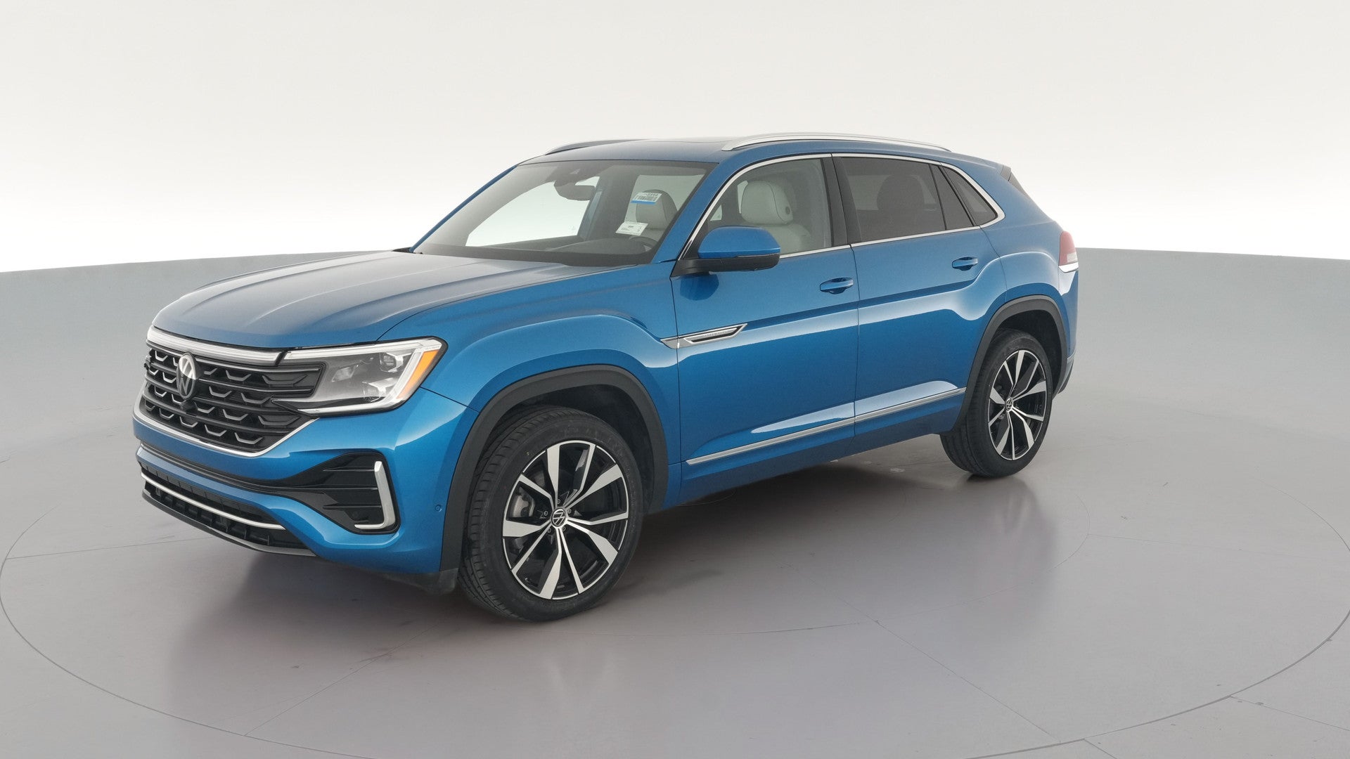 2024 Volkswagen Atlas Cross Sport vehicle photo