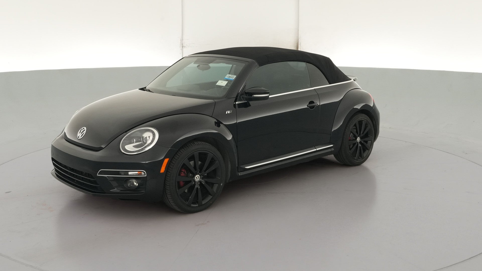 2014 Volkswagen Beetle vehicle photo