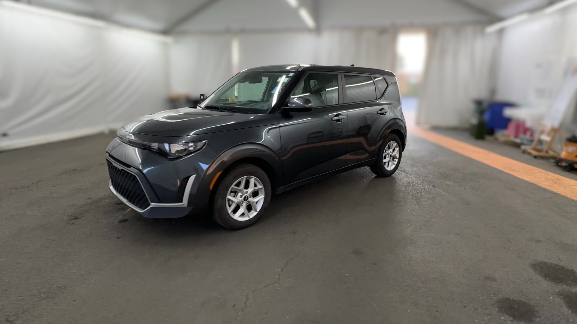 2025 Kia Soul vehicle photo