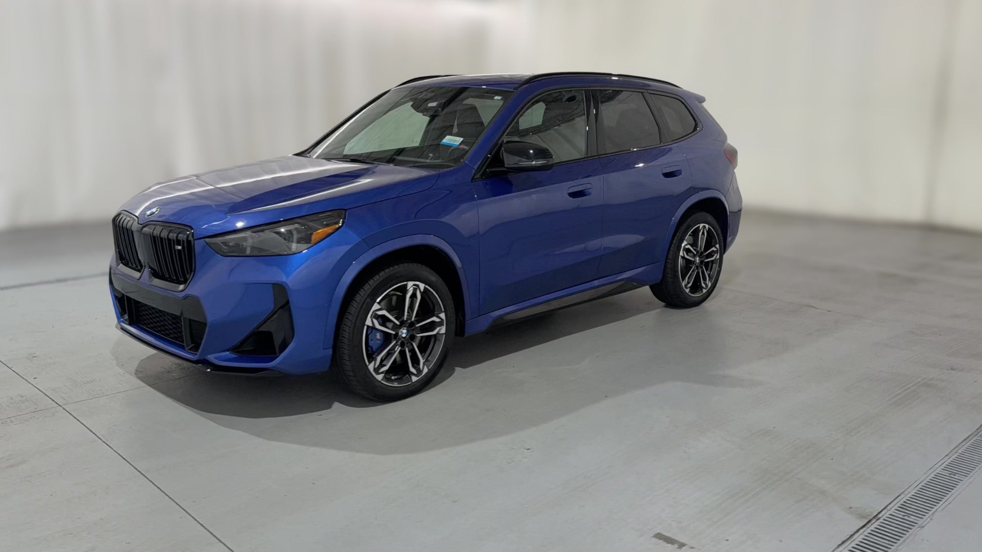2026 BMW X1 vehicle photo