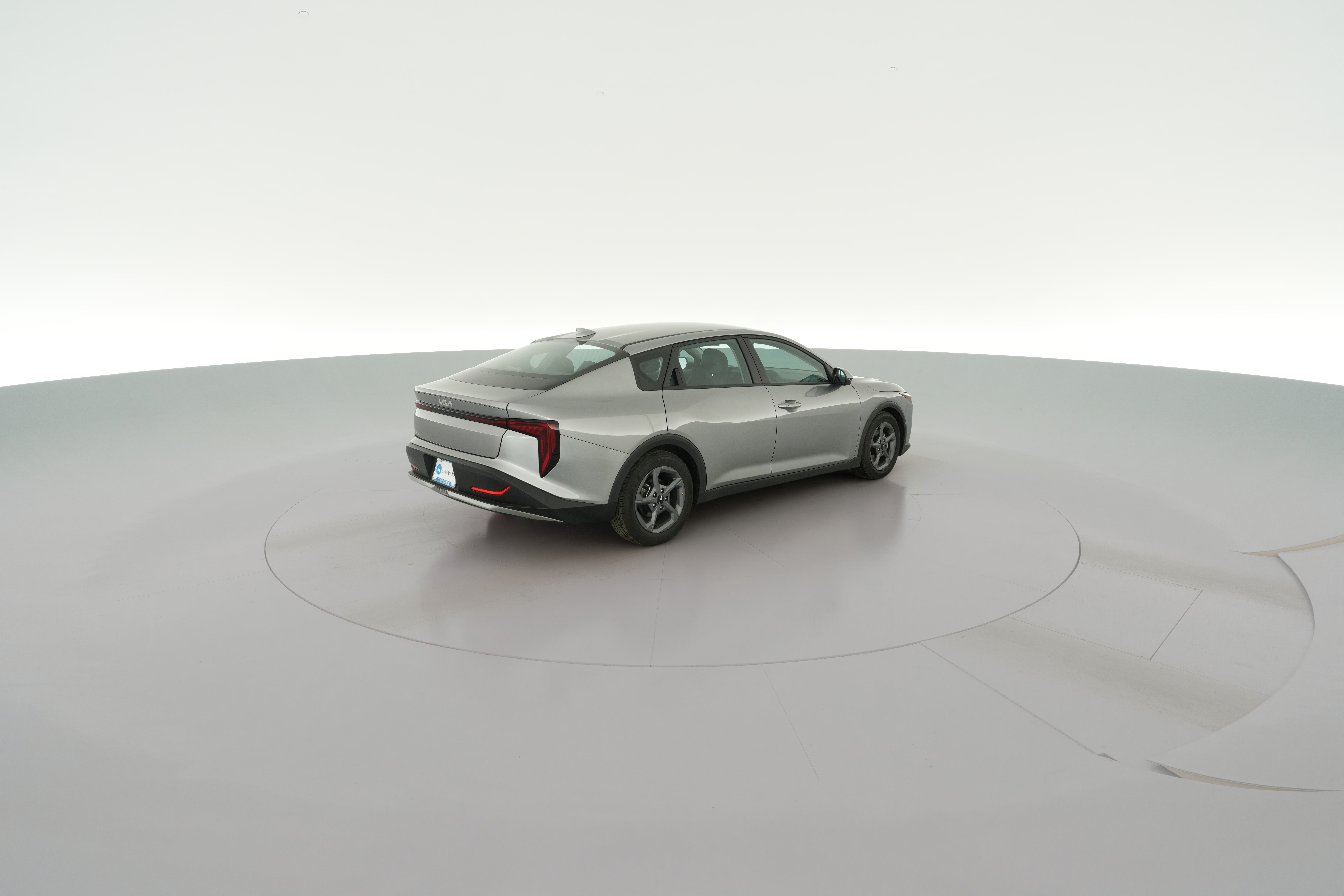 2025 Kia K4 LXS - Photo 32