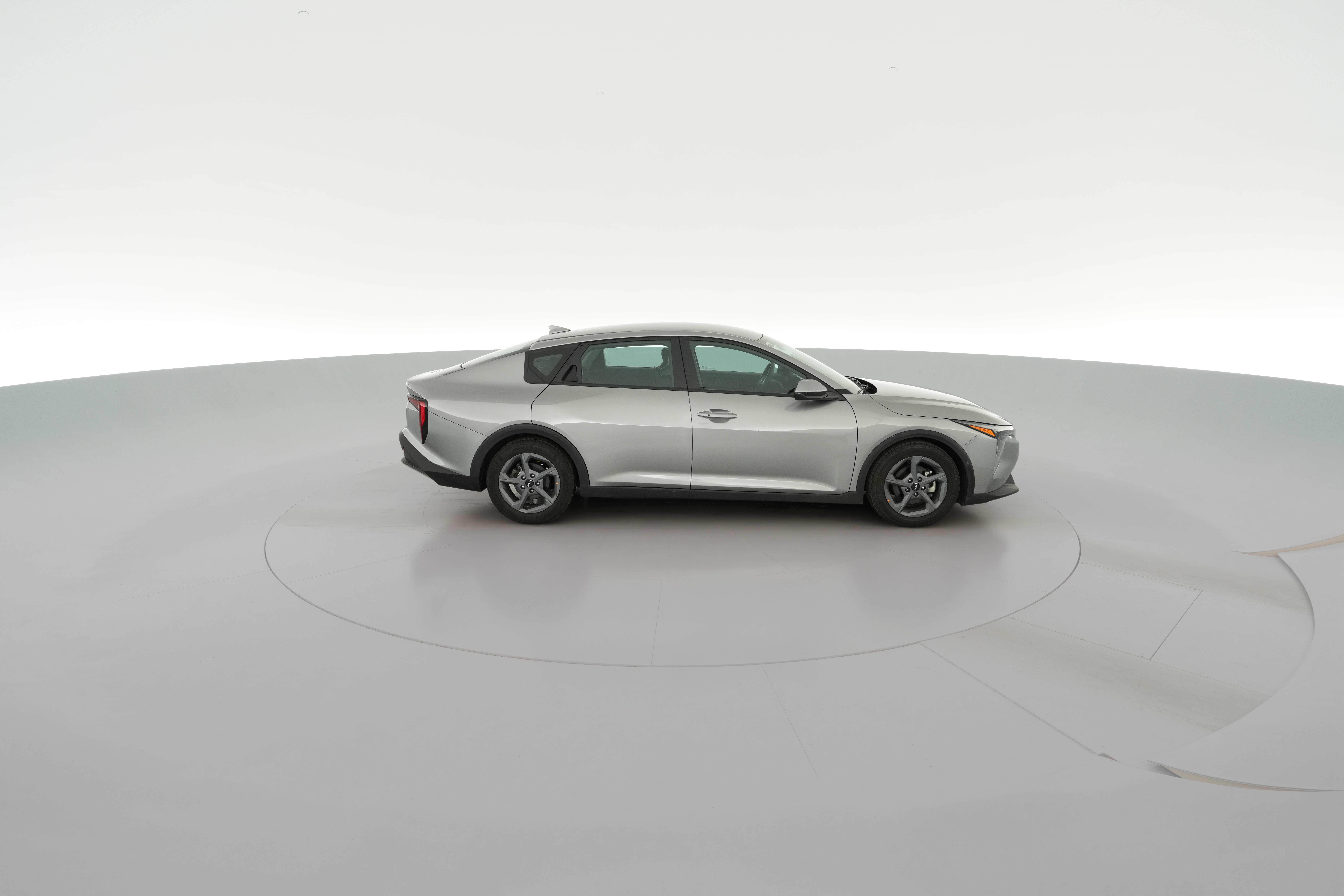 2025 Kia K4 LXS - Photo 34