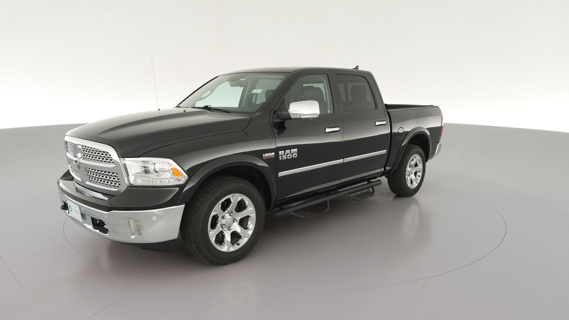 2017 Ram 1500 Crew Cab vehicle photo