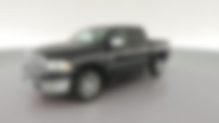 2017 Ram 1500 Crew Cab vehicle photo