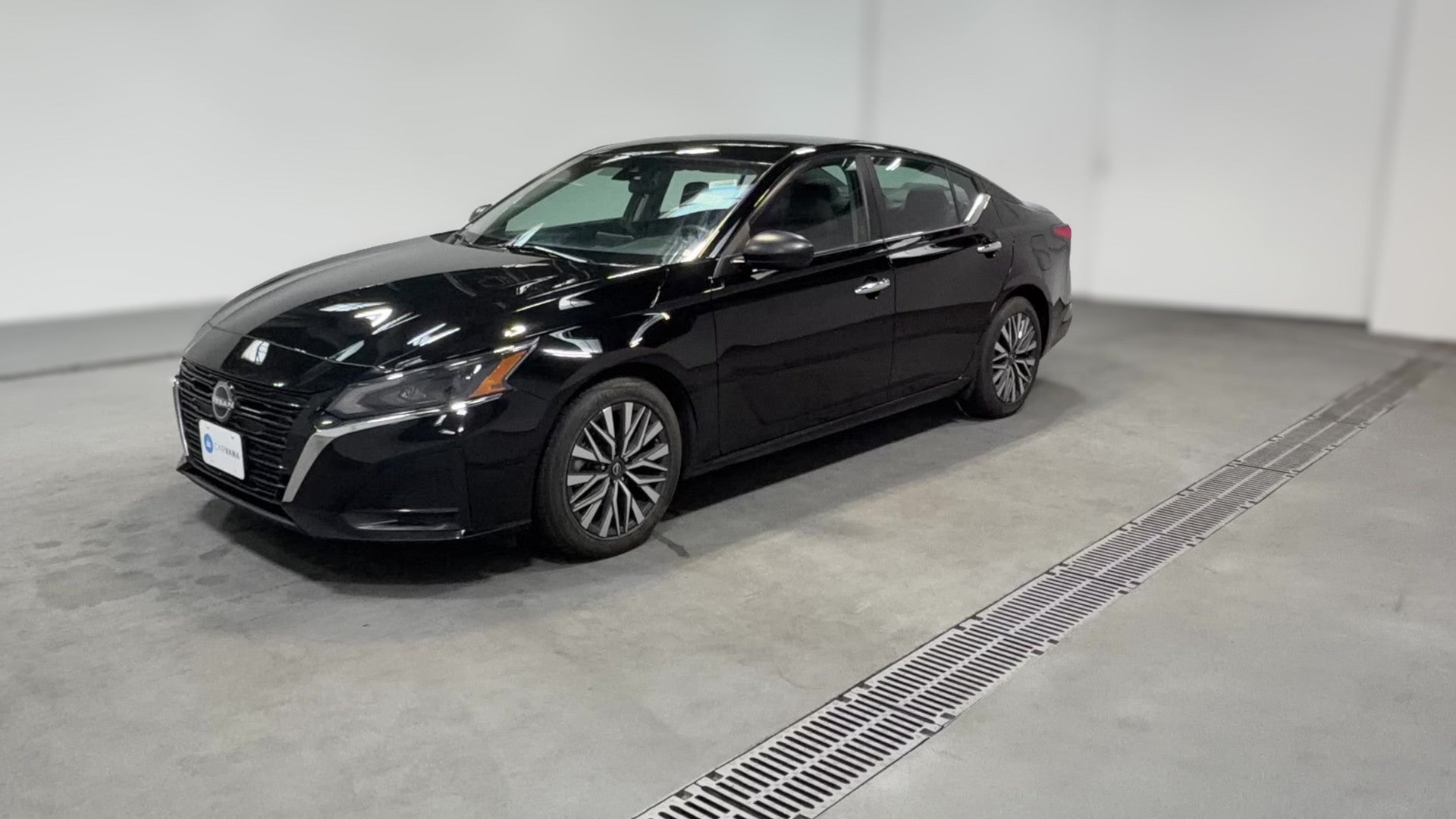 2025 Nissan Altima vehicle photo