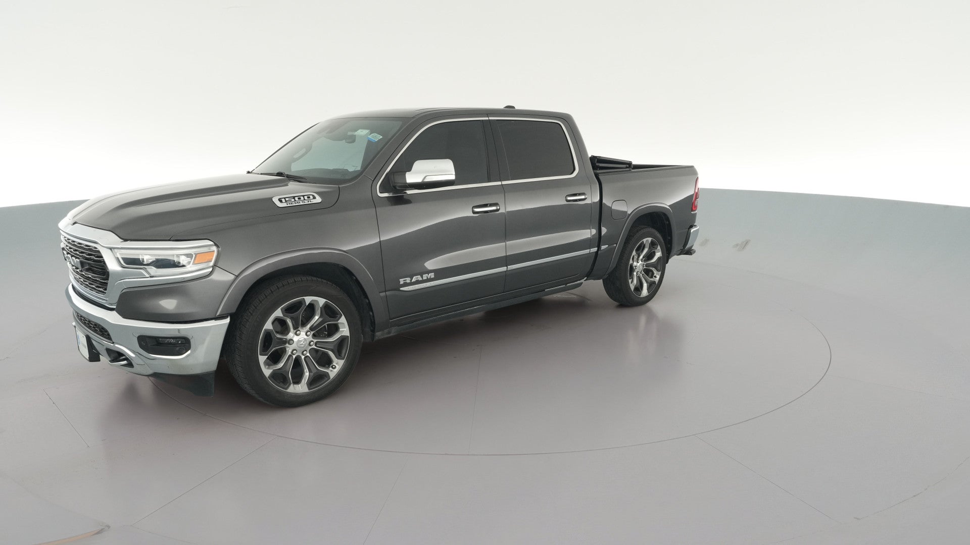2019 Ram 1500 Crew Cab vehicle photo