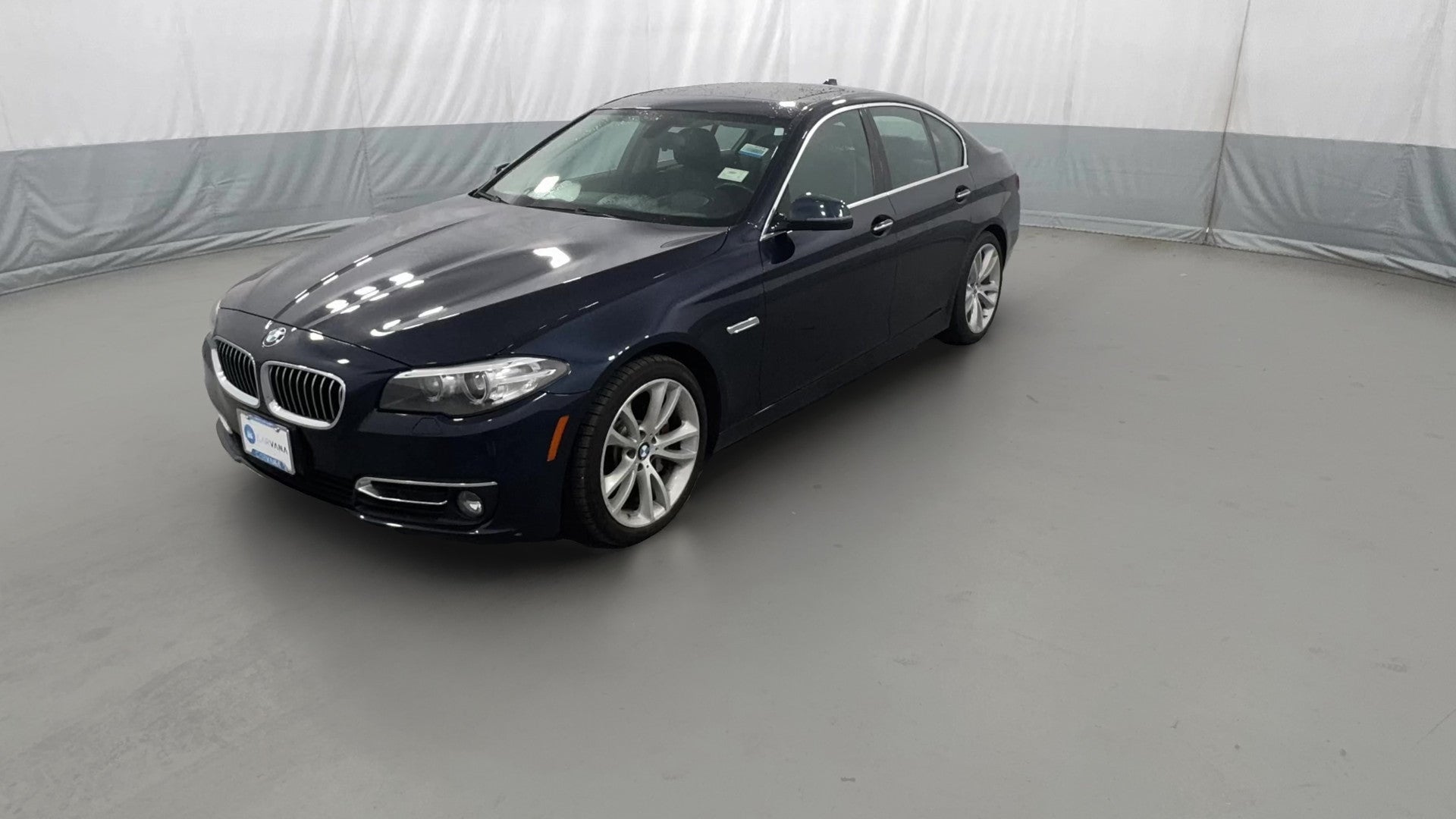 2016 BMW 5 Series vehicle photo