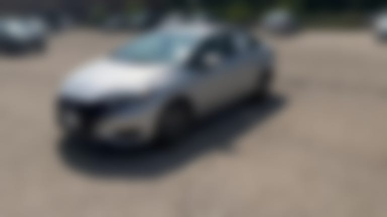 2025 Nissan Versa vehicle photo